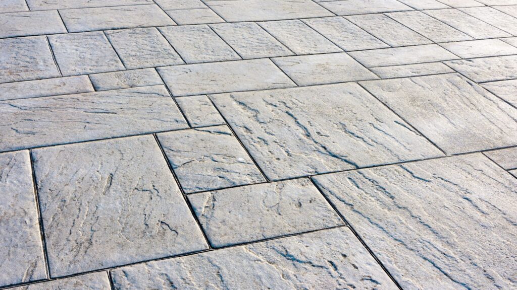 paver contractor
